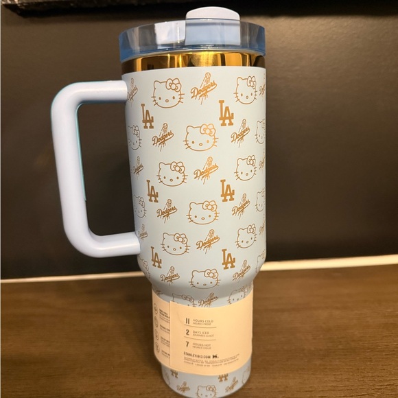 Stanley Light Blue Hello Kitty Tumbler with Gold Accents 40oz - Picture 2 of 4